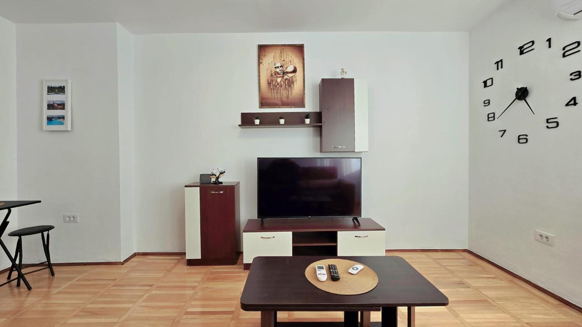 Apartament Confort Hd Vajdahunyad Kültér fotó
