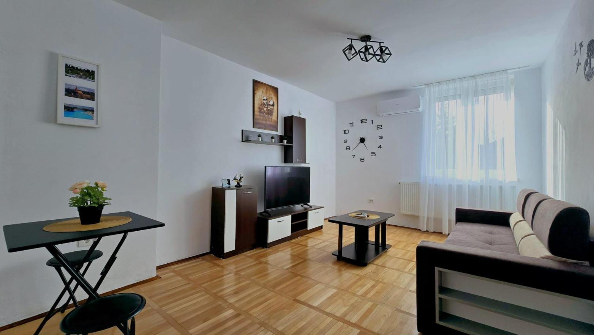 Apartament Confort Hd Vajdahunyad Kültér fotó